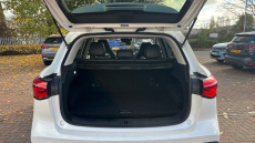 MG Hs 1.5 T-GDI Exclusive 5dr Petrol Hatchback